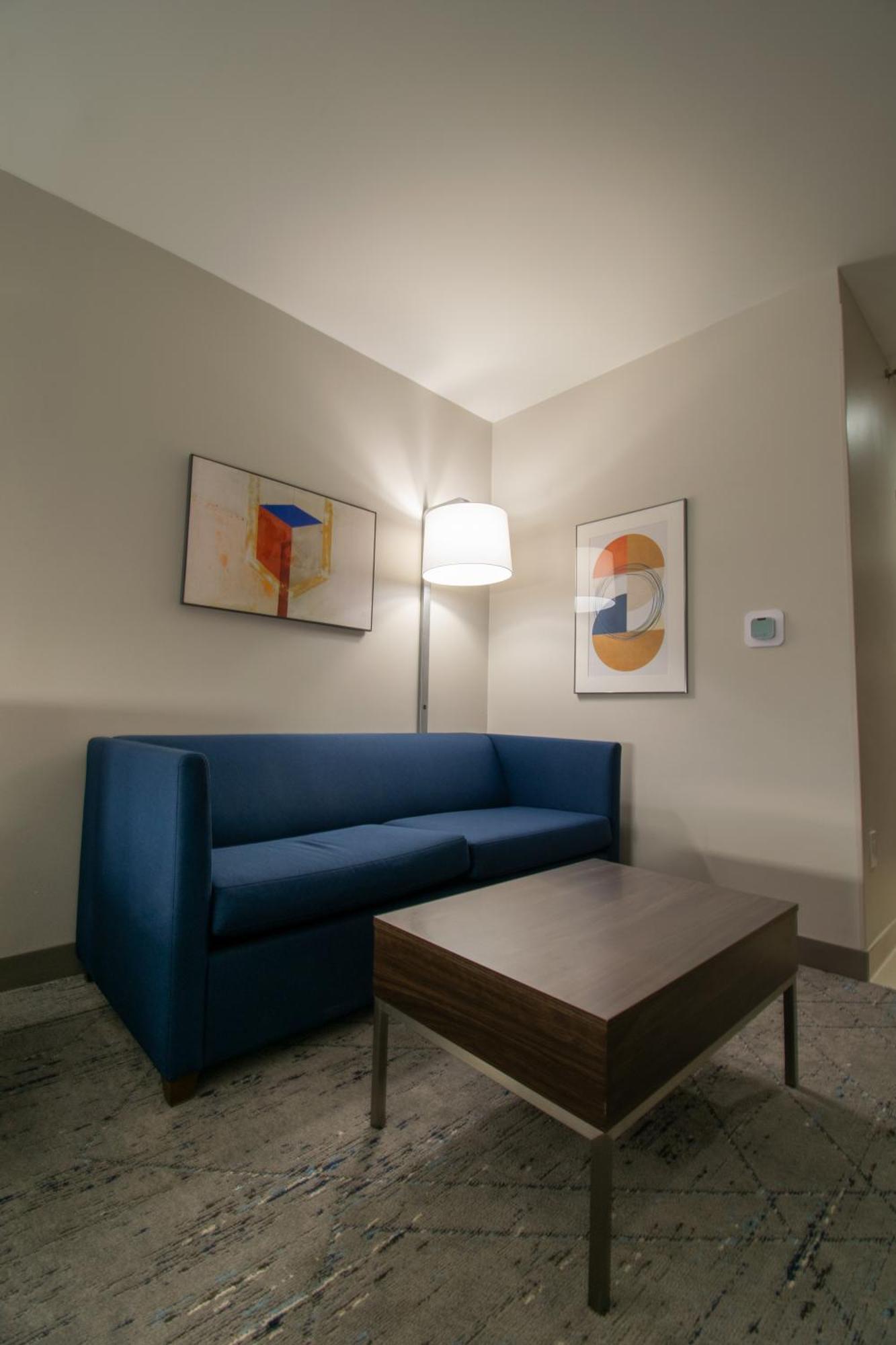 Holiday Inn Express & Suites Sulphur Springs By Ihg Exteriör bild